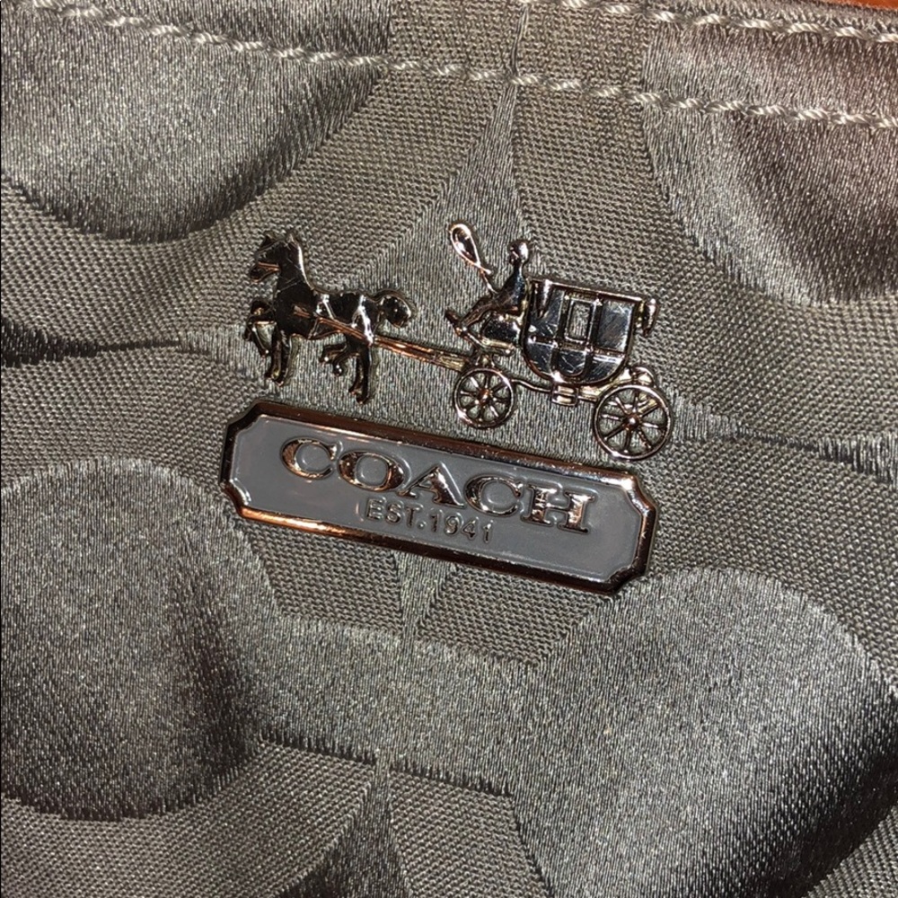 Coach purse - Picture 3 of 3